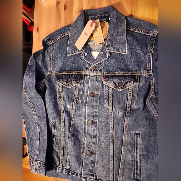 Miller High Life x Levi's Denim Trucker Jacket (new with tags) - Picture 4 of 12